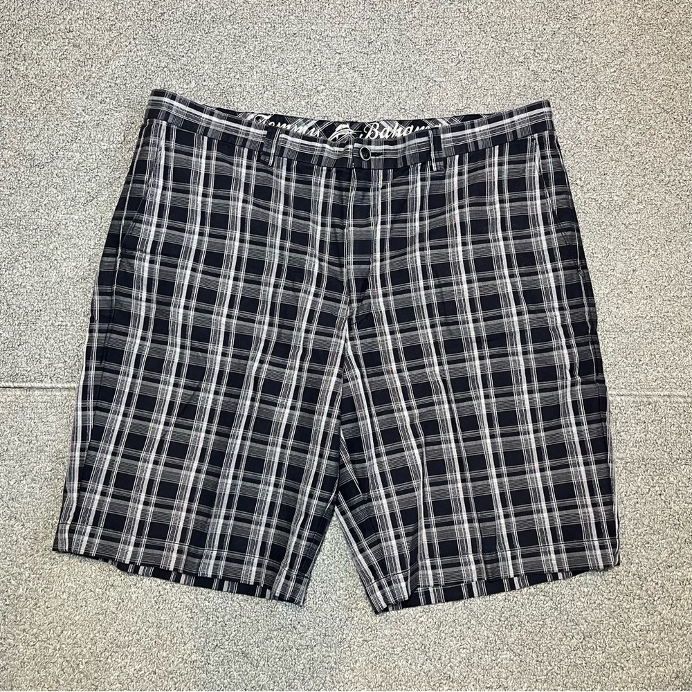 Tommy Bahama Silk Blend Mens Plaid Shorts Size 42 Black Gray Bermuda Relaxed